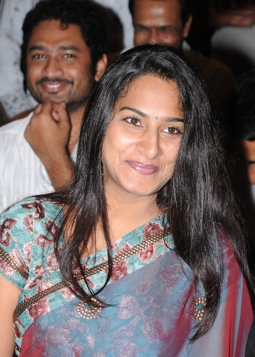 surekha vani saree actress pics