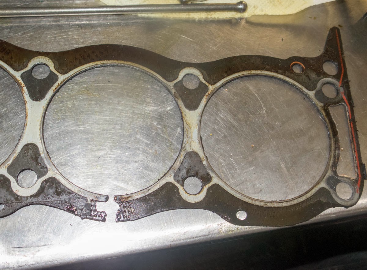 Blown Head Gaskets on Land Rover V8 Engines JE Robison Service