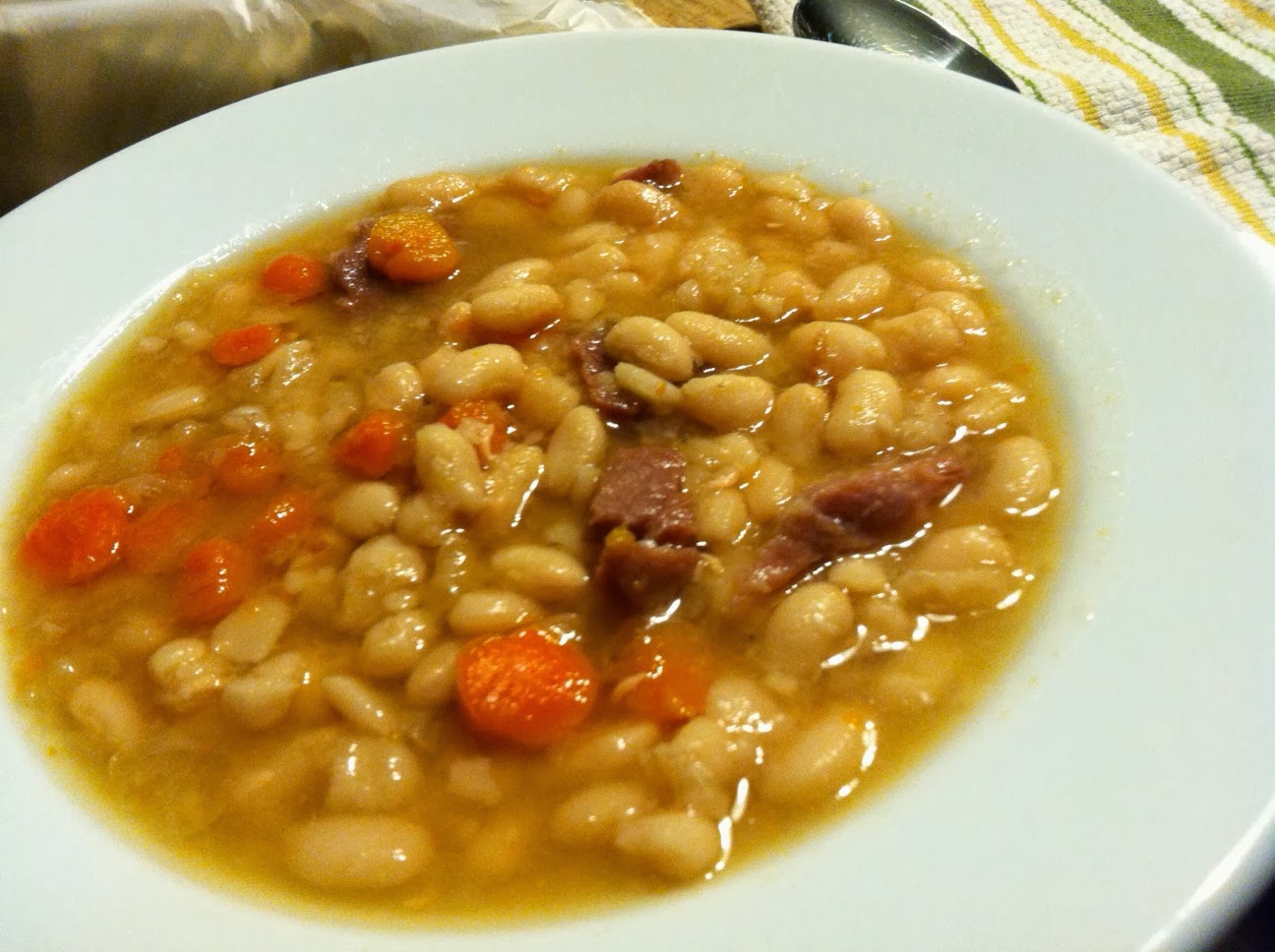SourdoughNative Slow Cooker Navy Bean & Ham Soup