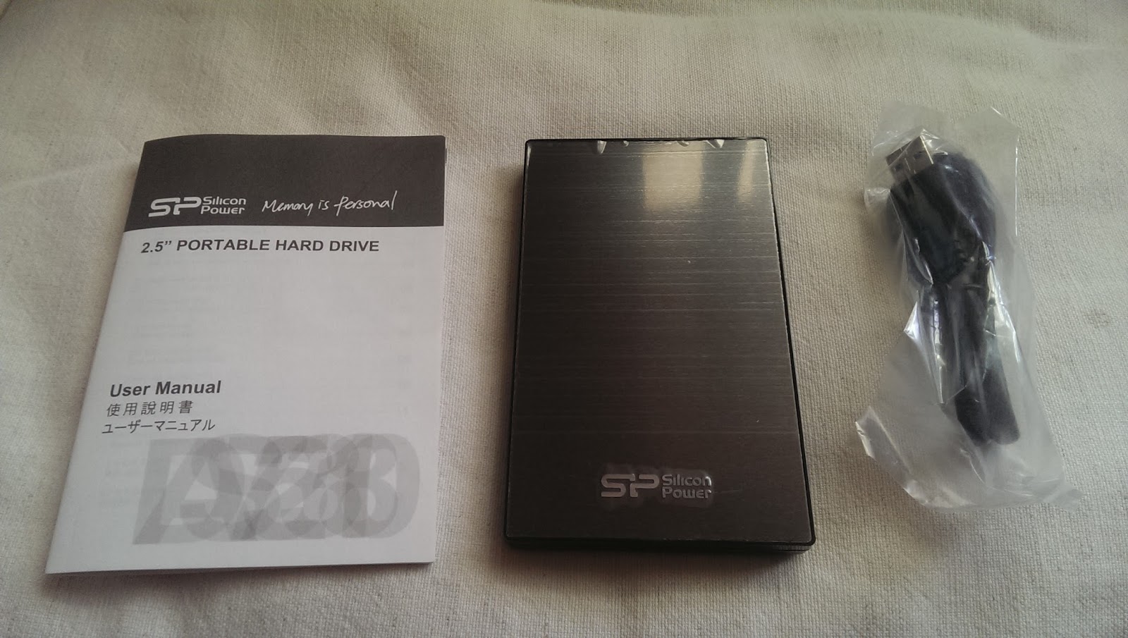 2015 05 30%2B10.46.23 - [開箱] SP Silicon Power 1TB 金屬髮絲紋行動硬碟