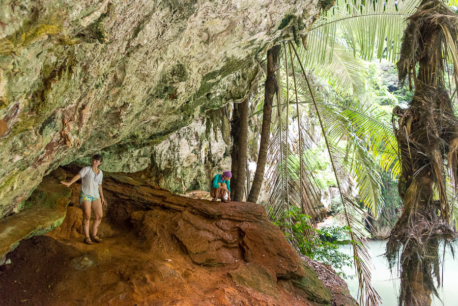 Railay. Journey to the lagoon