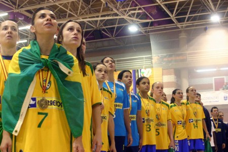 MG20: Saiba sobre o futsal e o futebol feminino da Russia.