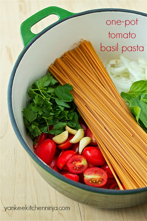 one-pot tomato basil pasta - a fast, healthy meal in 10 minutes