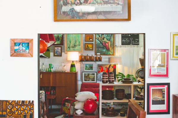 Mid Century Retro Shop Re sould Mid Century Retro Shop Re sould