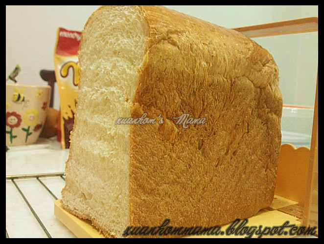 轩宏妈的厨房日记 XuanHom's Mom Kitchen Diary 鮮奶油另一傑作，不得不試超軟雞蛋鮮奶油吐司（Whipping