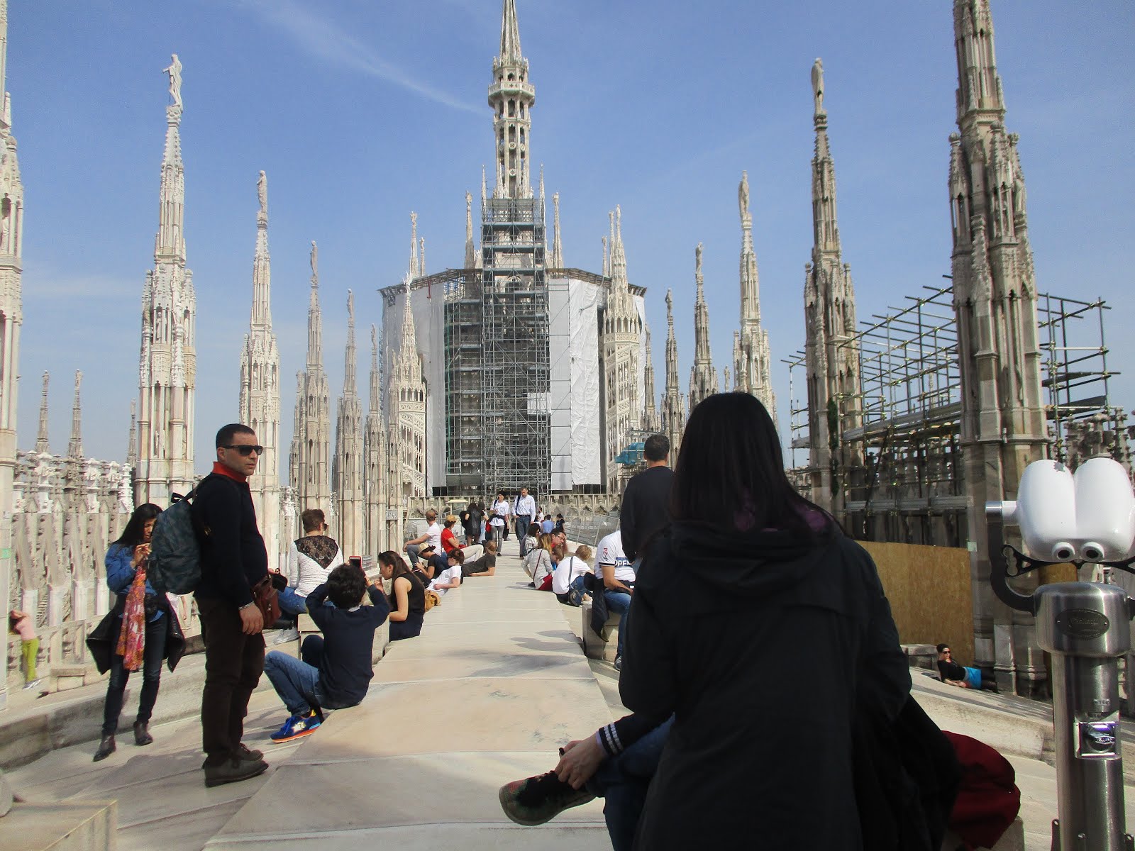 MILAN -SUR LE TOIT DE LA CATHÉDRALE