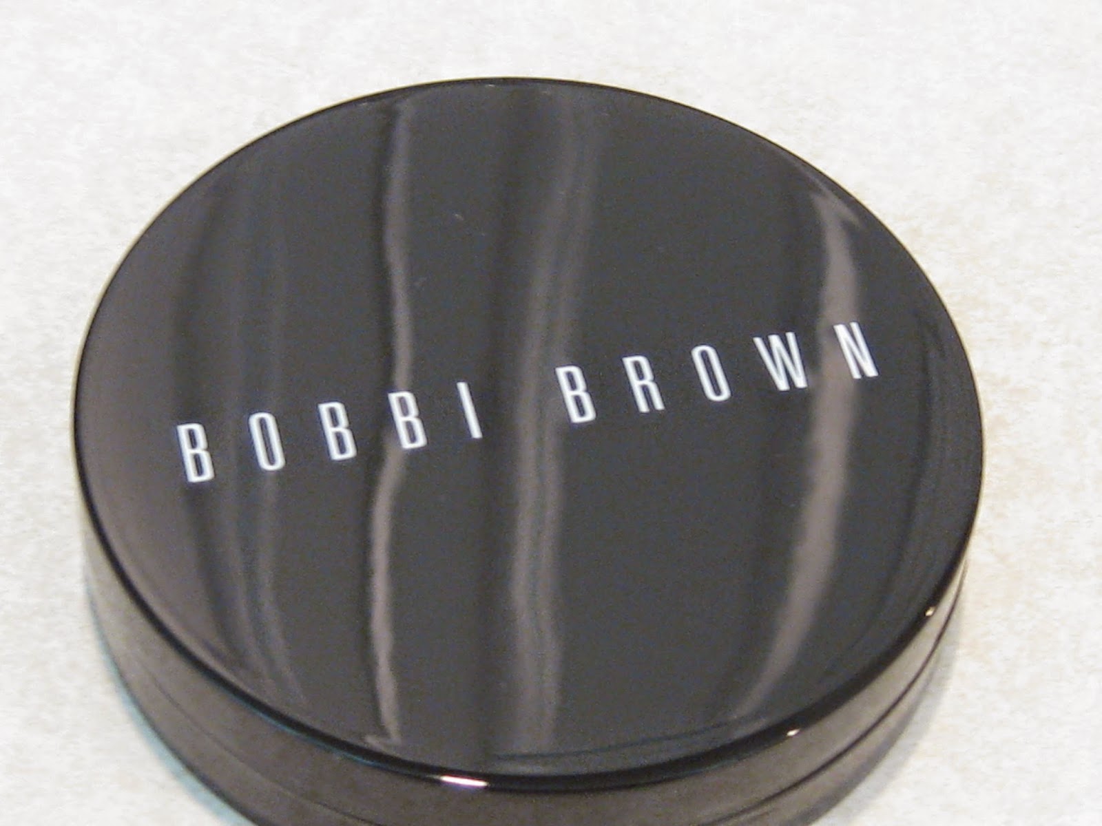 Bobbi Brown Bronzing Powder "Golden Light" 1
