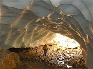 http://beautifulhdimages.blogspot.com/2014/01/most-beautiful-glaciers.html