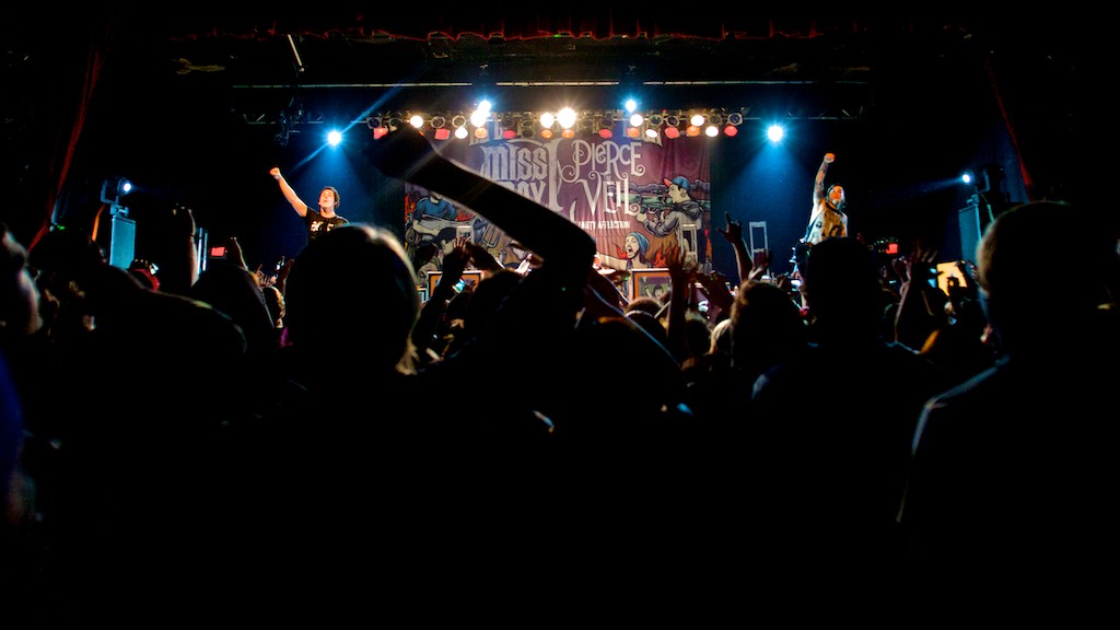 Derek Brad Photography Pierce The Veil