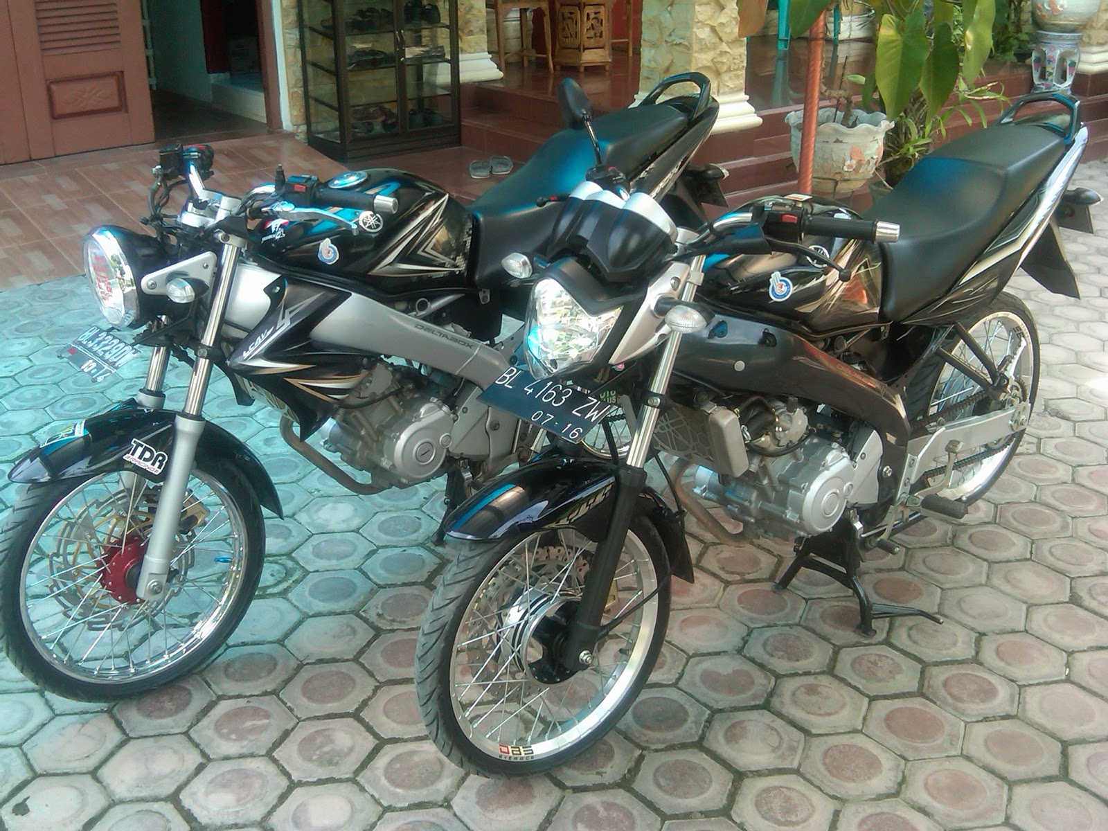 Foto Yamaha Vixion 2009 Foto Yamaha Vixion 2009