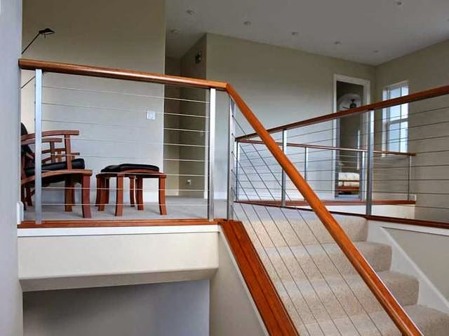 Stairway Railing System Pictures
