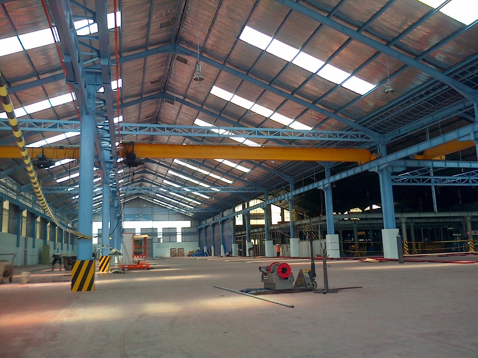 HOIST CRANE LIFTCARGO BERKA ABADI CRANE HOIST