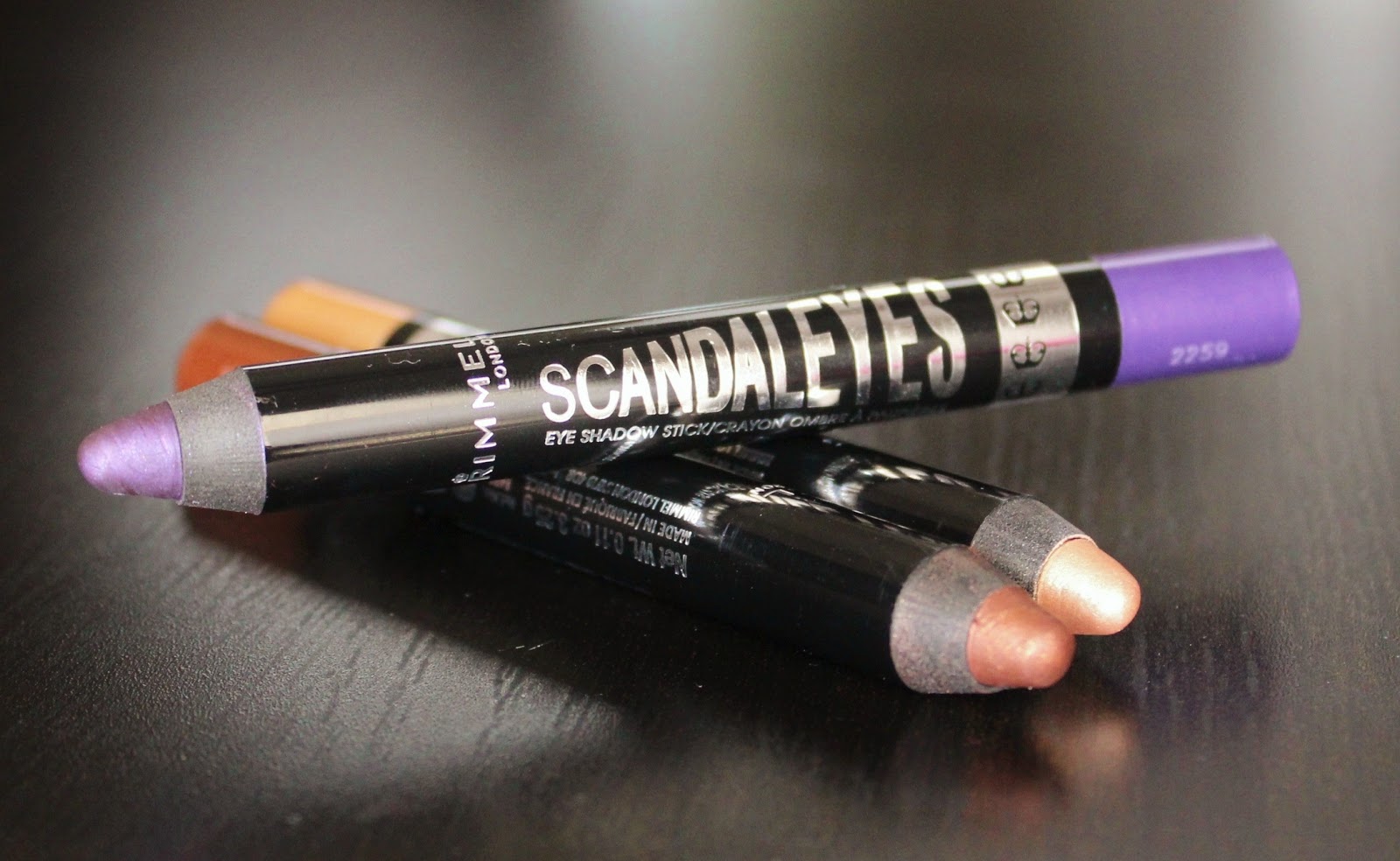 DancingWithDragQueens New Rimmel ScandalEyes Eye Shadow Sticks