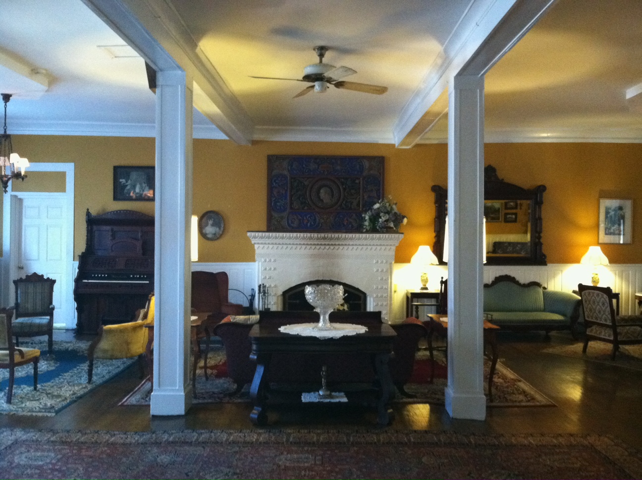 Snow and Jaggers Riverside Inn, Cambridge Springs