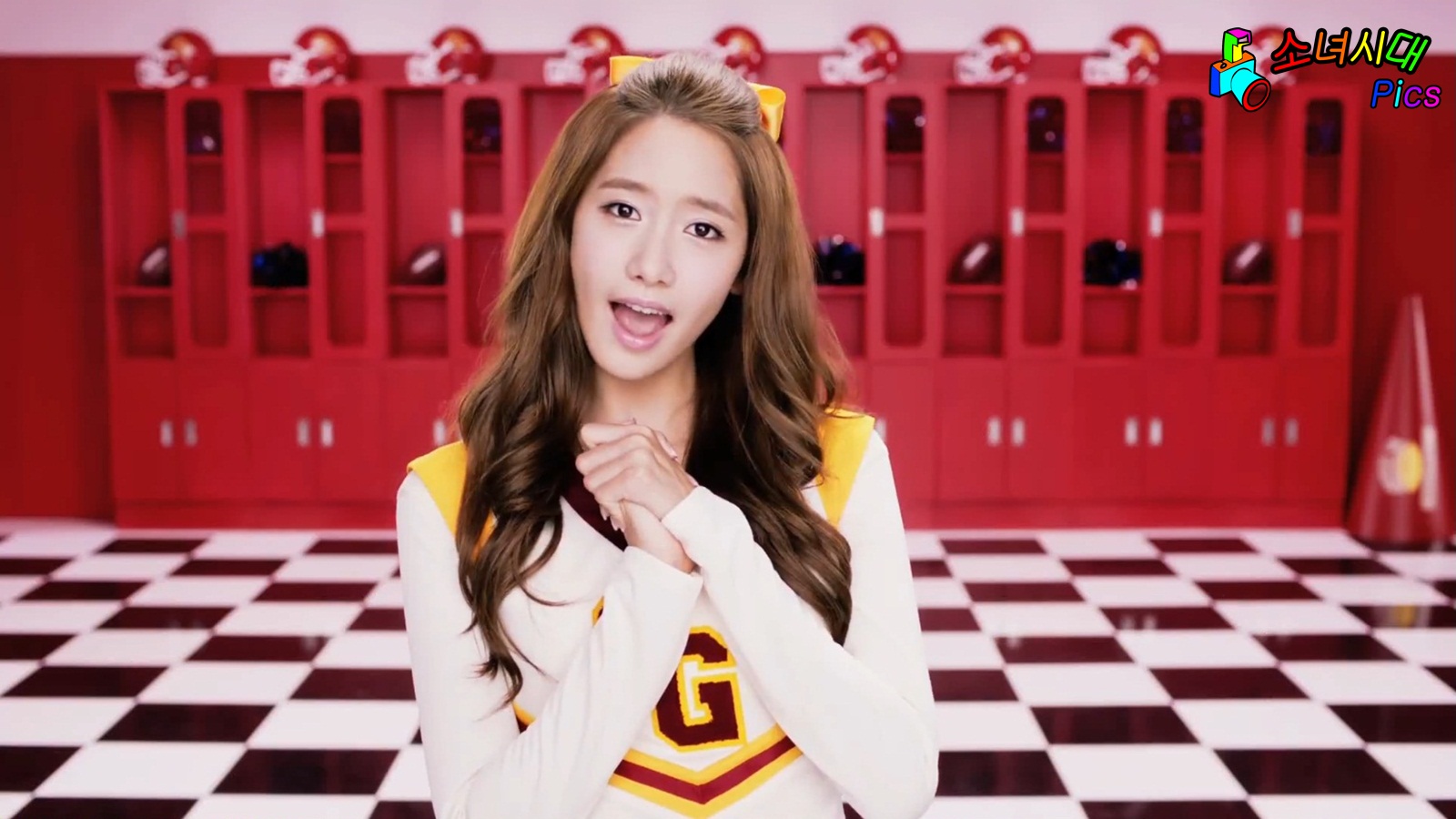 http://2.bp.blogspot.com/-aWbOC8fFyRs/UFZrVwkCZRI/AAAAAAAAAs0/NDBb1K0jFjw/s1600/snsd_pics_wallpaper_hd_yoon_1.jpg
