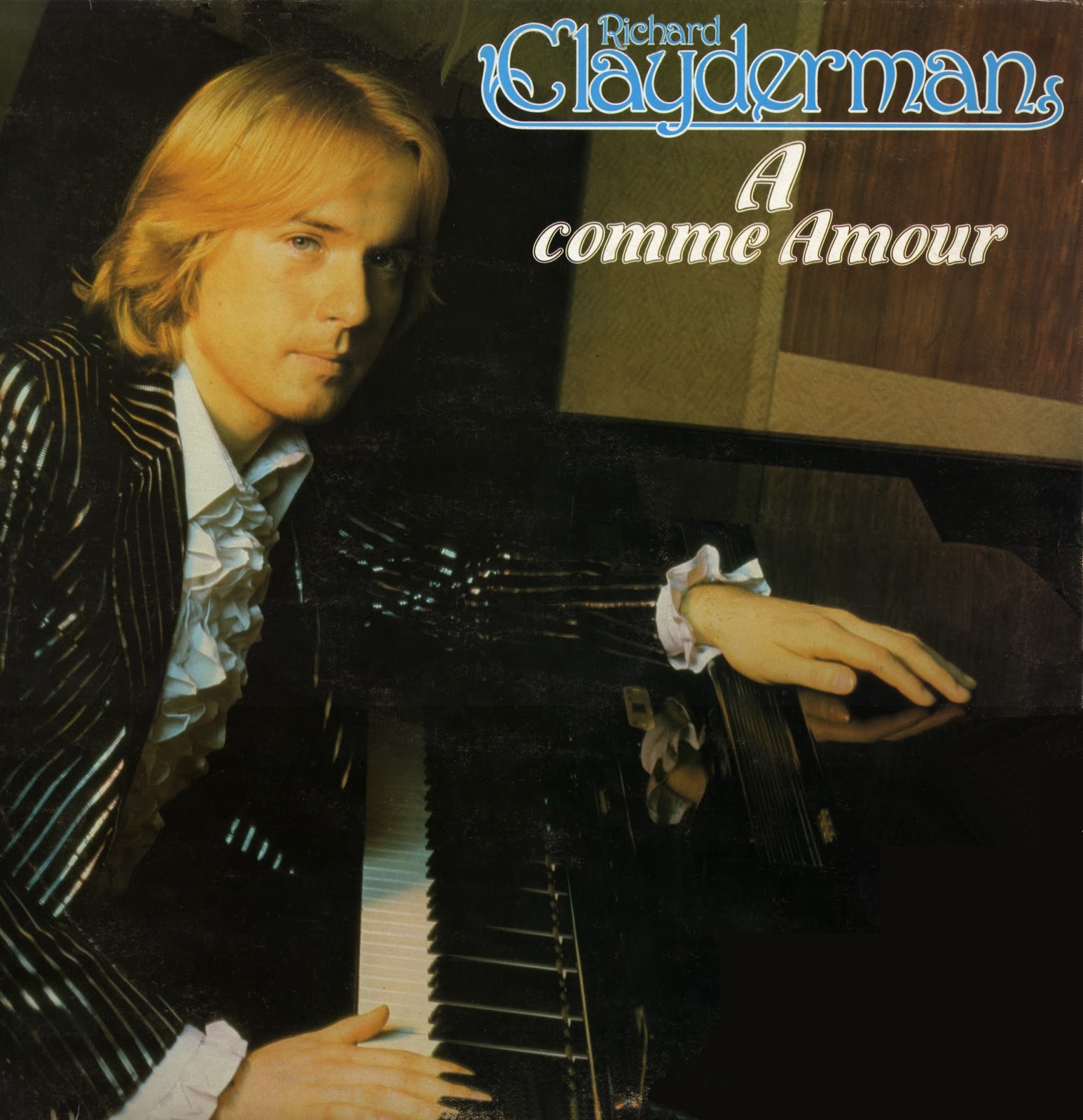1978 FUÉ EDITADO EN FRANCIA , REEDITADO EN 1997 EN JAPÓN CON OTRA CARÁTULA . TRACKS 01.A COMME AMOUR 02.S L´OMBRES DES GLYCINES 03.LA FRAGLILE PARFUM DES ROSES 04.LES PETITS ANIMAOUX DE LA FORET 05.BIANCONI MELODY 06.PROMENADE DANS LES BIOS 07.LES FLEURS SAUVAGES 08.AU BORD DE LA RIVIERE 09.PIN PONG SOUS LES ARBRES 10.LA FRAGLILE PARFUM DES ROSES 2 11.A COMME AMOUR (PIANO SOLO) 12.LES FLEURS SAUVAGES INCLUYE COVERS MDV