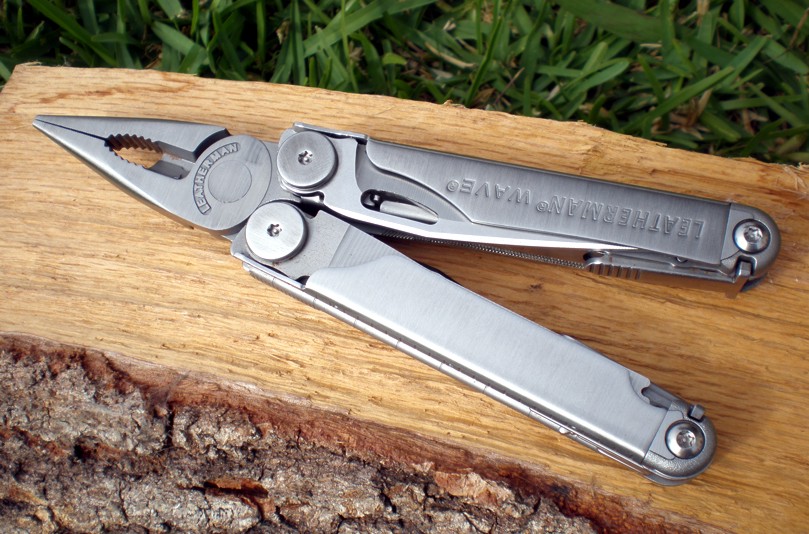 MULTIHERRAMIENTAS: Leatherman Wave