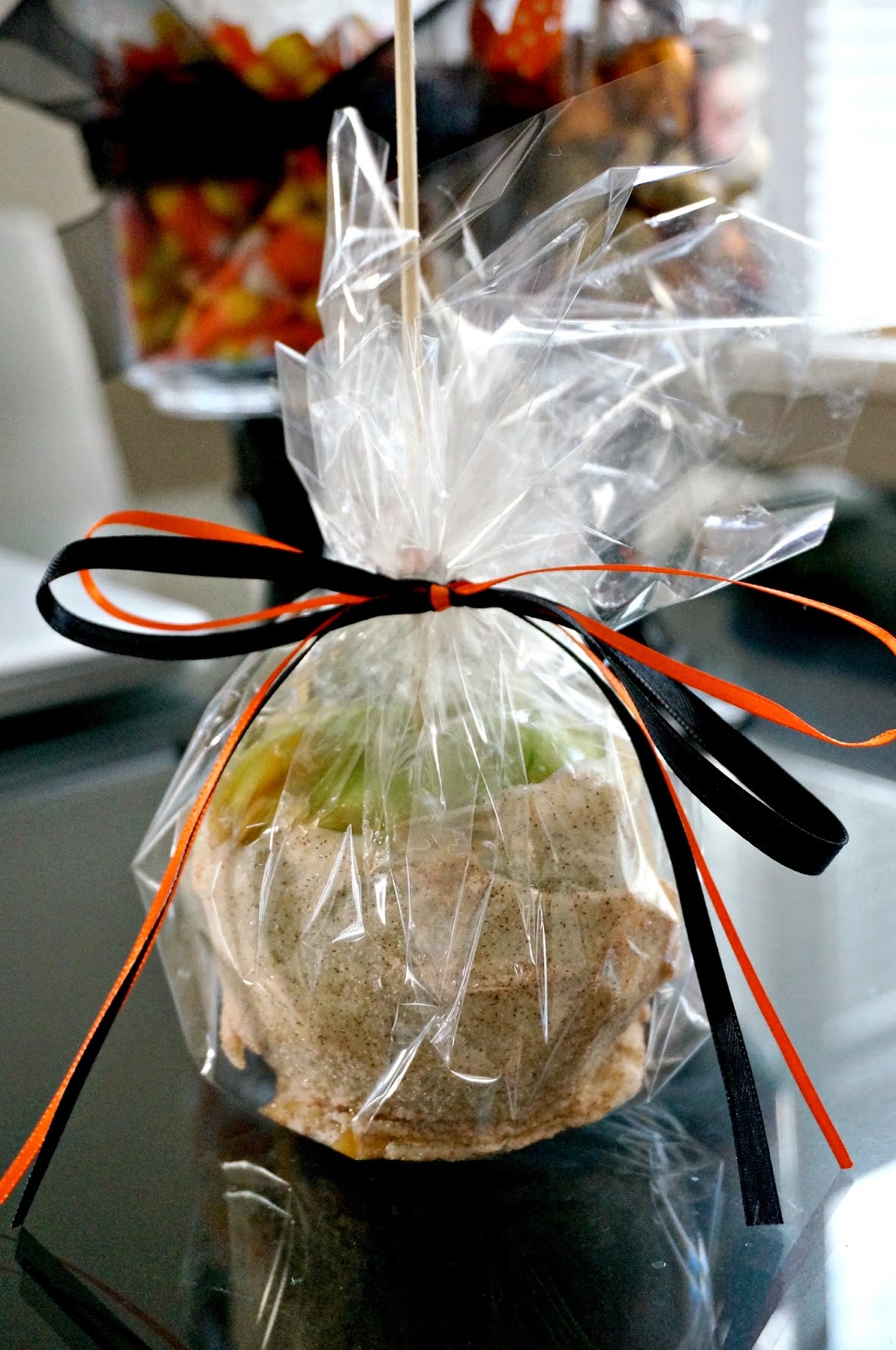 A Pinch of Chaos Copy Cat Rocky Mountain Chocolate Factory Apple Pie