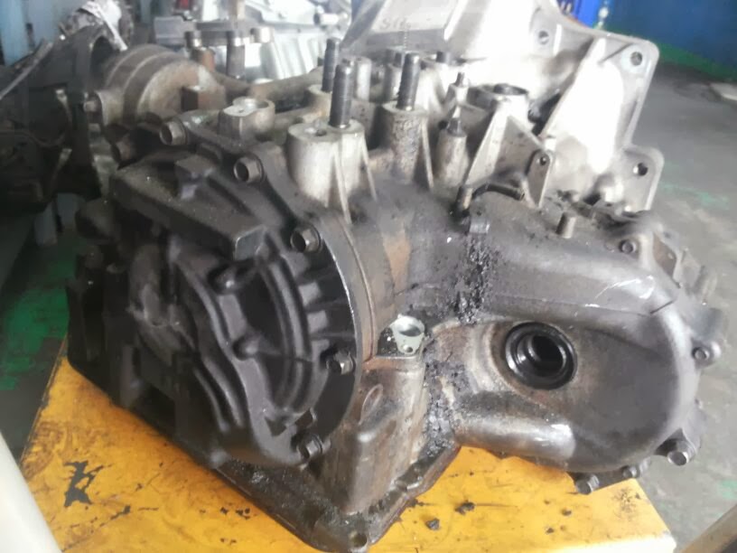 KIA SPECTRA KIA SPECTRA AUTO TRANSMISSION SERVCE MAINTENANCE. PARTS 2