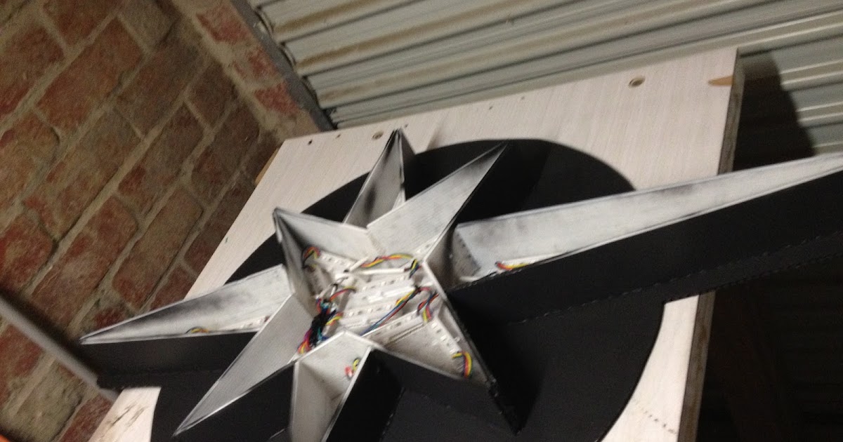 Tom's Christmas Lights Holdman Coro Star