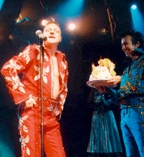 Waveformless: Happy Birthday, Andy Bell!