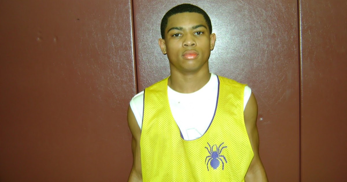 BASKETBALL SPOTLIGHT NEWS In The Spotlight Darien Rencher (CB Spiders)