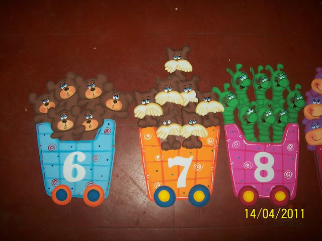 modelos elaborados en foamy para decorar el área de matemáticas modelos elaborados en foamy para decorar el área de matemáticas