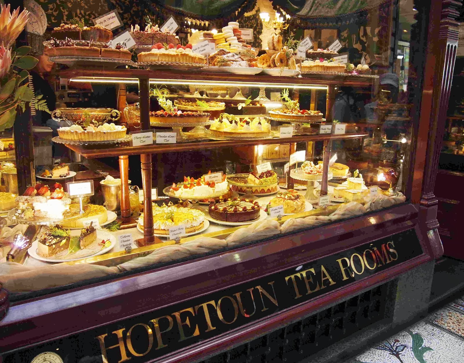 Hopetoun Tea Rooms, Block Arcade Melbourne CBD Potato Princess