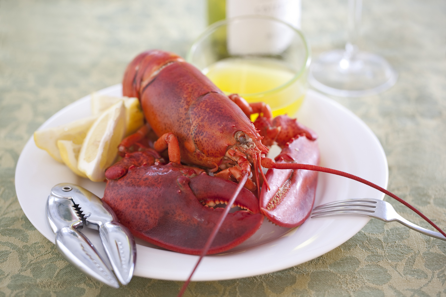 HIP HOSTESS NYC: CONSUMABLE HOLIDAY GIFTS: Maine Lobster