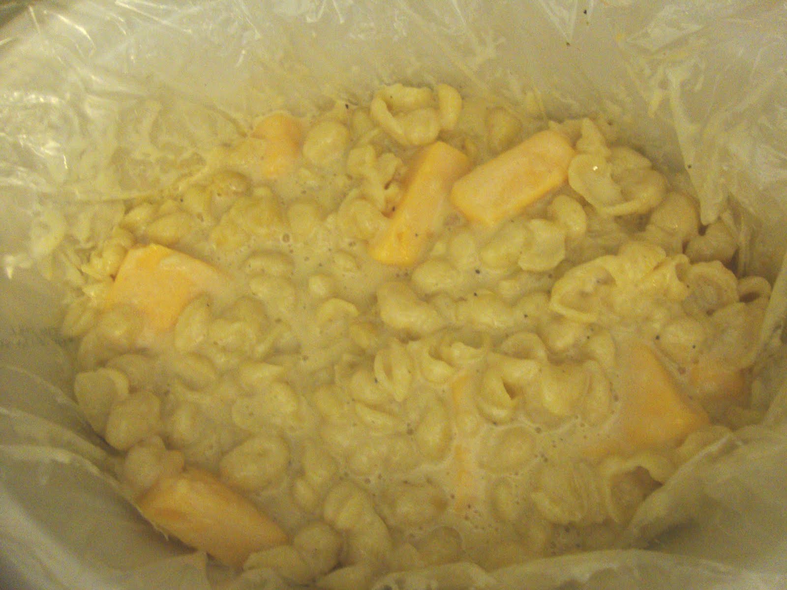 A Busy Mom's Slow Cooker Adventures Creamy Velveeta Shells and Cheese