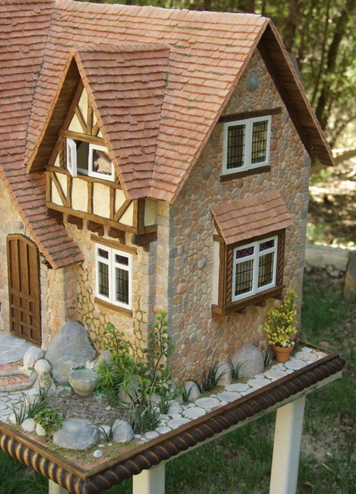 Bella! Studio, Life in Miniature Sneak Peek at Spinner's End