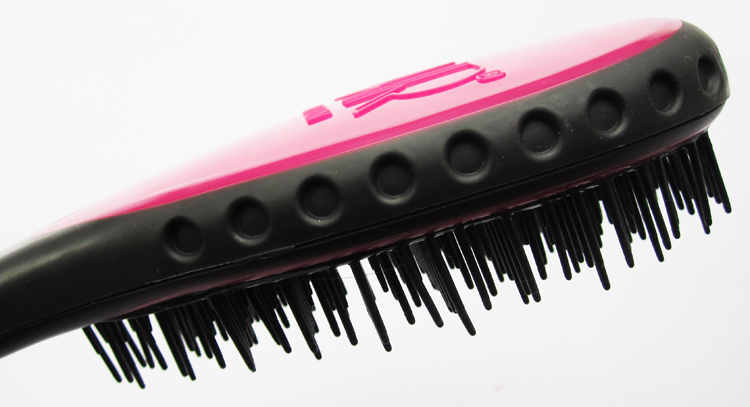 AirMotion Pro Hairbrush review