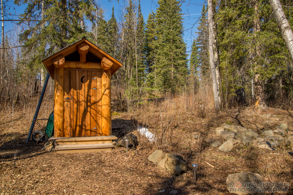 Small Log Cabin for Sale at Horsefly Lake BC, British Columbia, Canada