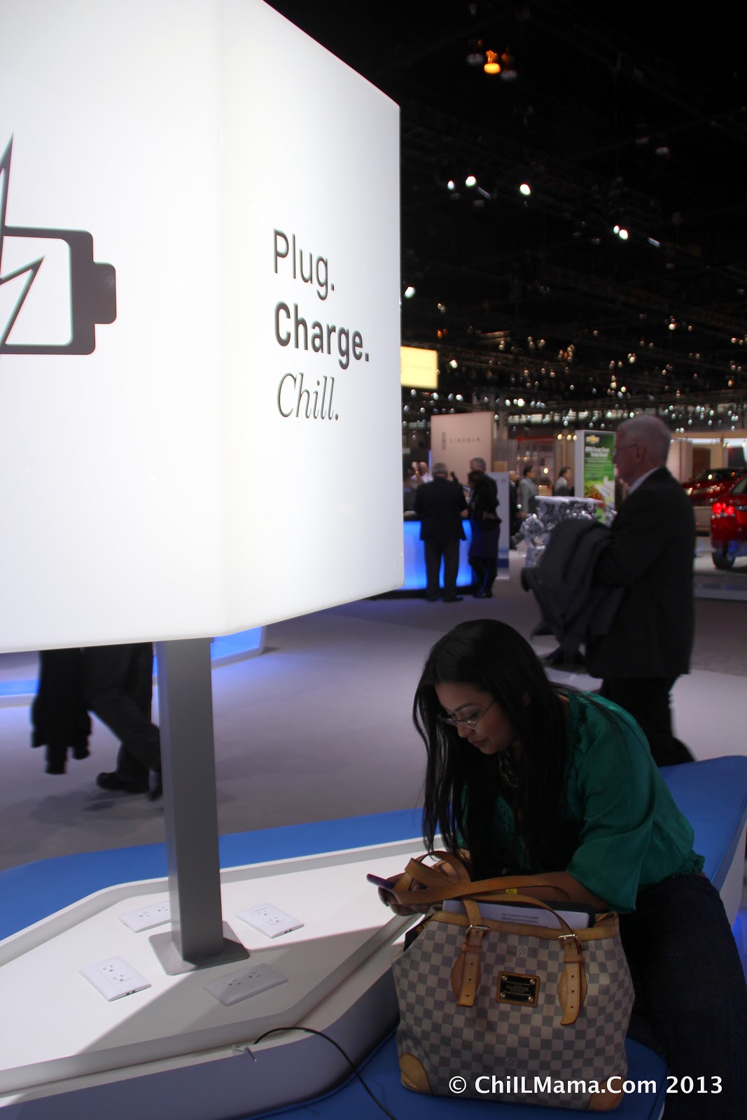 Chiil Mama Chiilin Day 2 Friday At Chicago Auto Show Cas13 Smp13