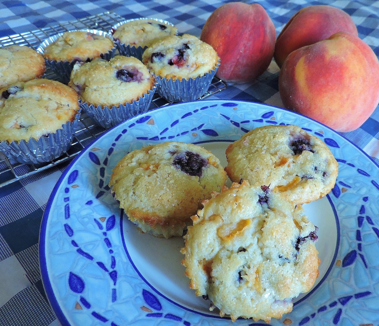 Peach blueberry muffins