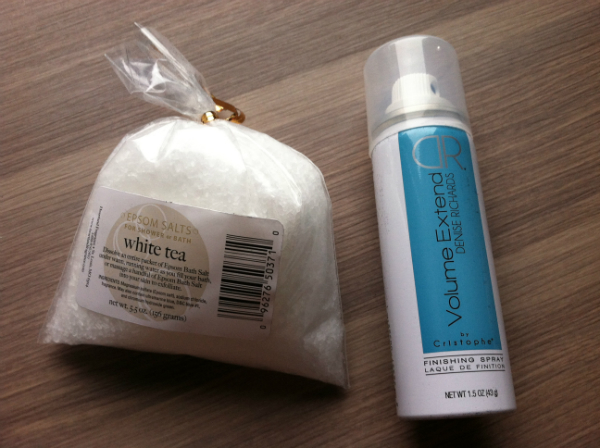 Glossy Box - December 2012 Review - Women's Monthly Makeup Subscription Boxes Glossy Box - December 2012 Review - Women's Monthly Makeup Subscription Boxes