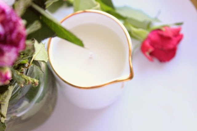Neom Real Luxury Skin Candle