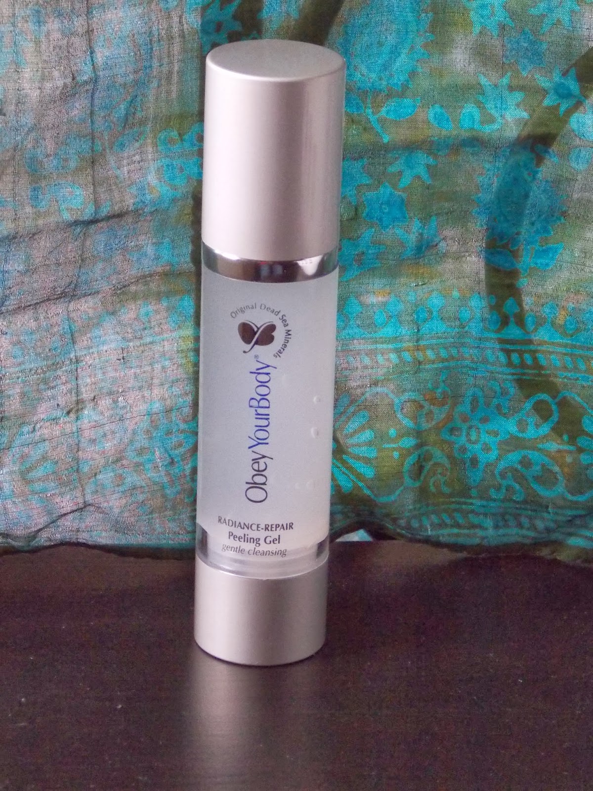 Miss Olivia Obey your body radiance repair peeling gel