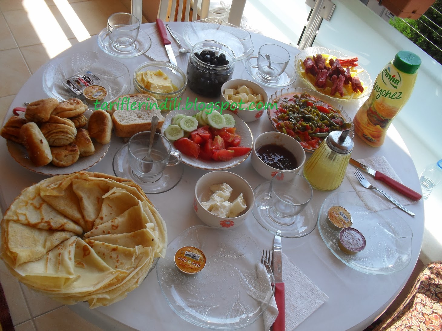 KAHVALTI MASALARIM Tariflerin Dili