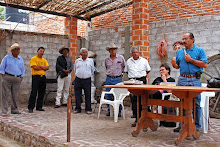Asesoría a comerciantes que se oponen a la instalación de Aurrerá en Santa Ma. del Río.