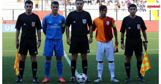 Fifa Referees News 2013 2014 Uefa Youth League Group Stage
