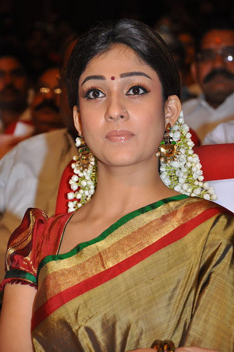 nayantara saree latest photos