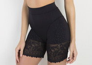 Lingerie bermuda Panty L cinta longa Lace Sensation Triumph acabamento em renda lingerie bermuda Panty L cinta longa Lace Sensation Triumph acabamento em renda