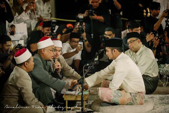 Foto Cantik Pernikahan Diana Amir oleh AmalinaTuna Foto Cantik Pernikahan Diana Amir oleh AmalinaTuna