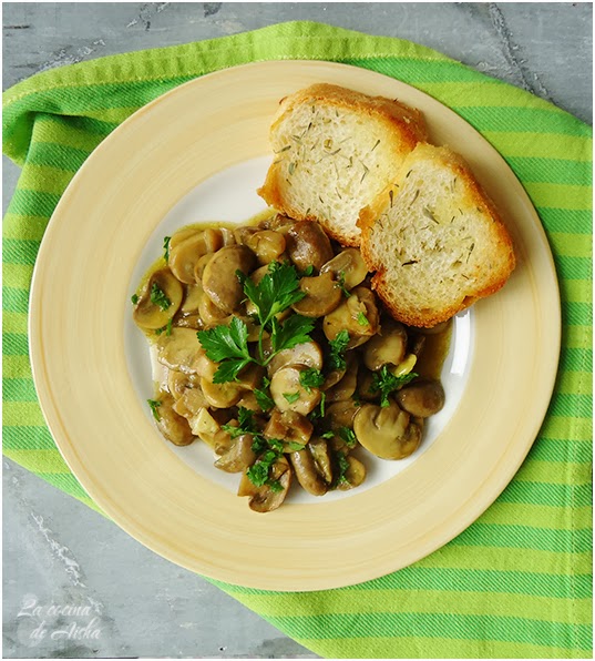 Fricasé De Champiñones Con Curry
