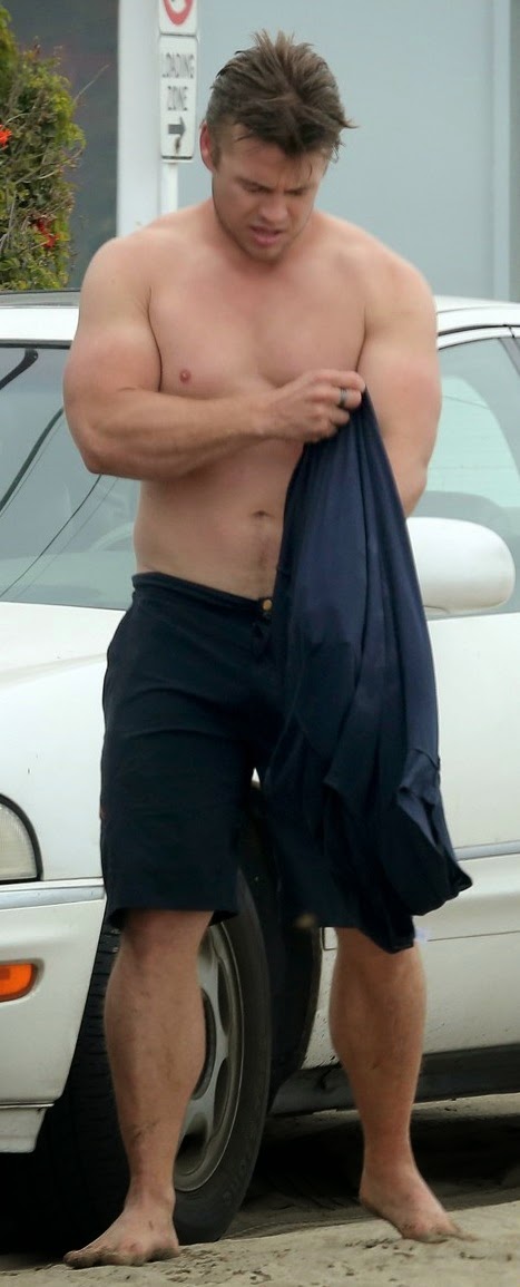 Luke Hemsworth Surfing in Malibu, Calif. 