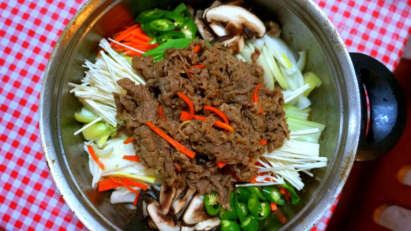 Recipe Bulgogi (불고기) and Bulgogi Jeongol/Hot Pot (불고기 전골)