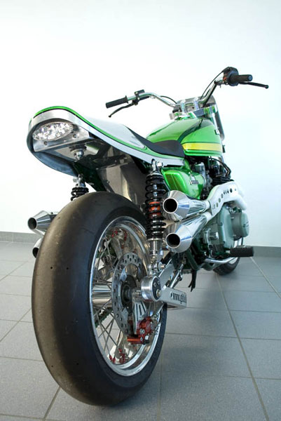 Custom-Kawasaki-motorcycle-1975-Kawasaki-Z1-Kz900-Scrambler-custom-motorcycles-