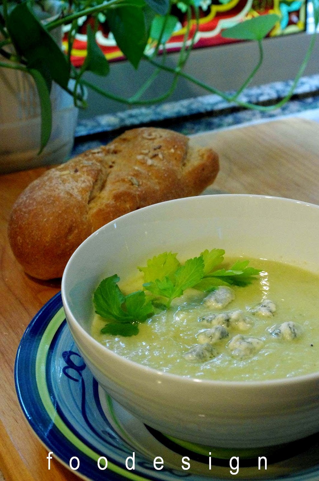 foodesign celery & blue cheese soup
