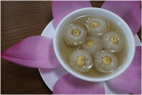 [Image: cac-mon-ngon-bo-tu-cay-hoa-sen-5.png]